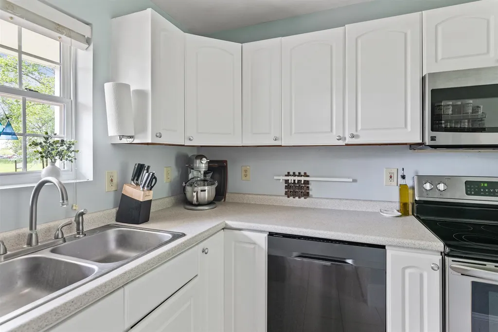 78 Lyman Park Road Hinesburg VT 05461