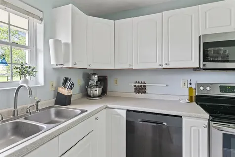 78 Lyman Park Road Hinesburg VT 05461