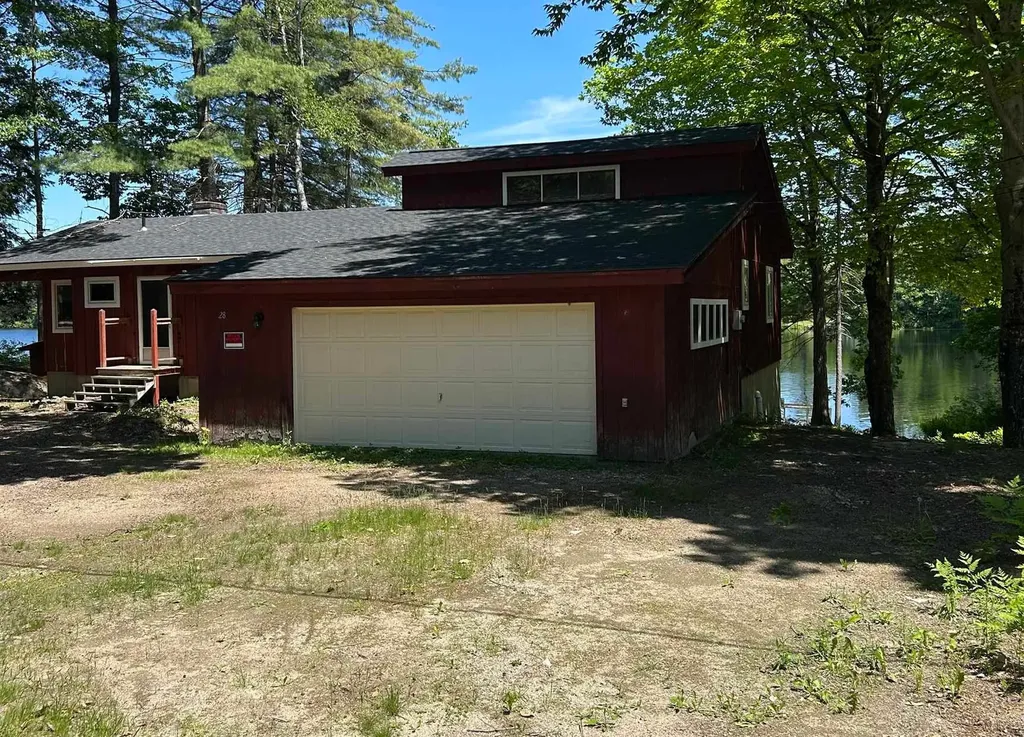 28 Island Drive Madison NH 03849