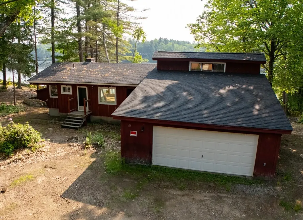 28 Island Drive Madison NH 03849