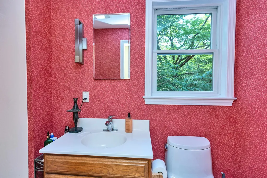 156 Bryant Road Jaffrey NH 03452