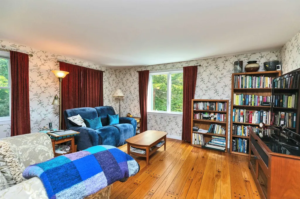 156 Bryant Road Jaffrey NH 03452