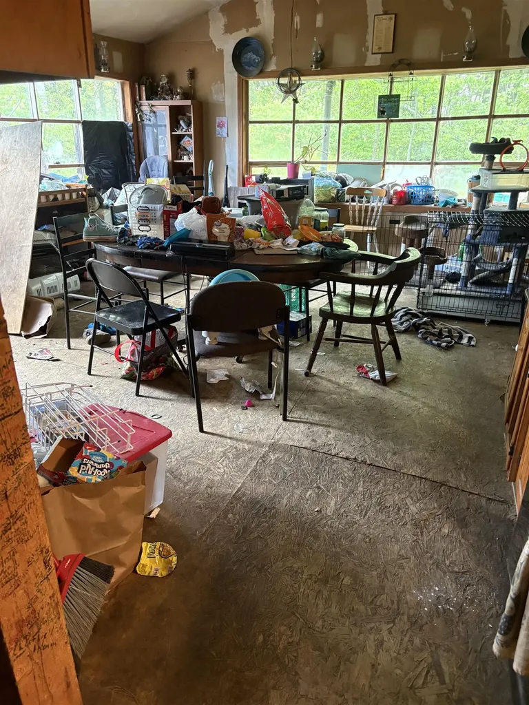 933 Burroughs Road Kirby VT 05824