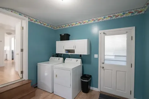 558 Hudson Street Seabrook NH 03874