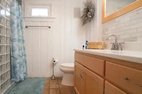 558 Hudson Street Seabrook NH 03874