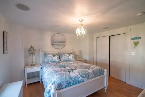 558 Hudson Street Seabrook NH 03874