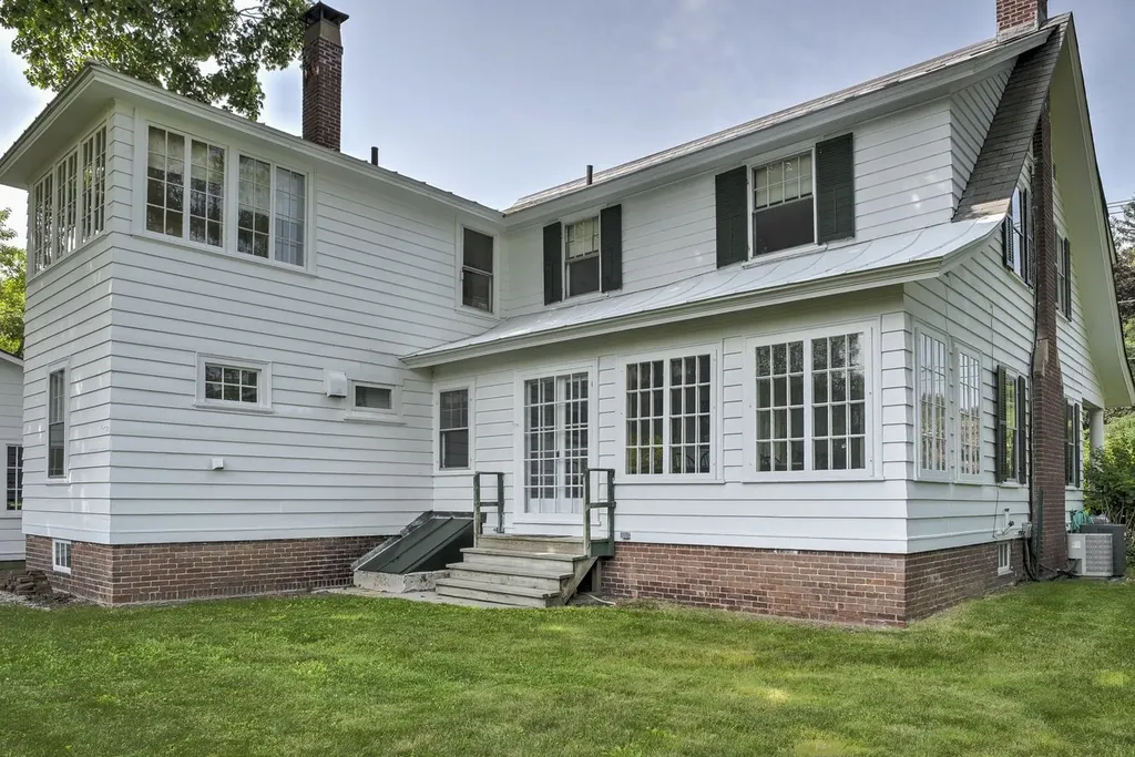 45 School Street Keene NH 03431