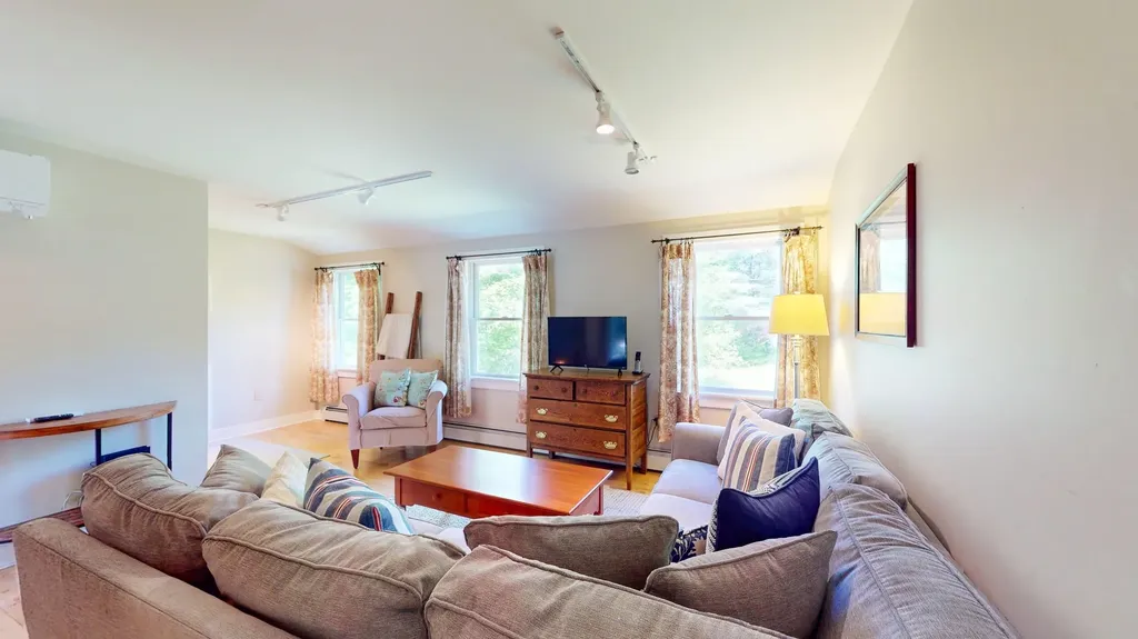 808 Peddlers Bridge Road Ripton VT 05766