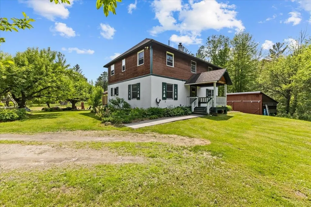 429 Polhemus Road Cambridge VT 05464