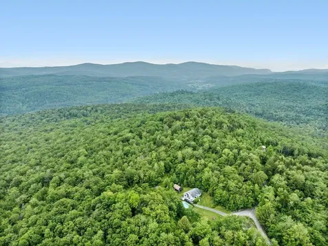 89 Carlson Road Worcester VT 05682