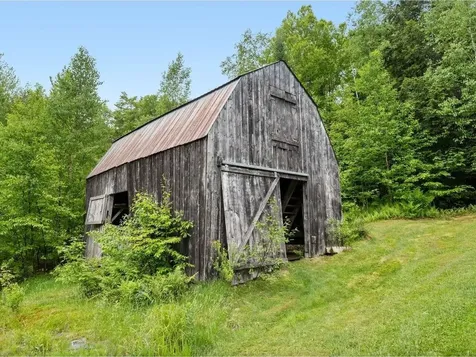 89 Carlson Road Worcester VT 05682