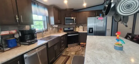 5 Mildred Avenue Raymond NH 03077