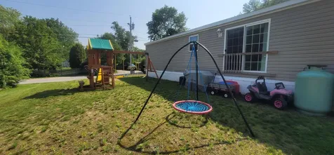 5 Mildred Avenue Raymond NH 03077