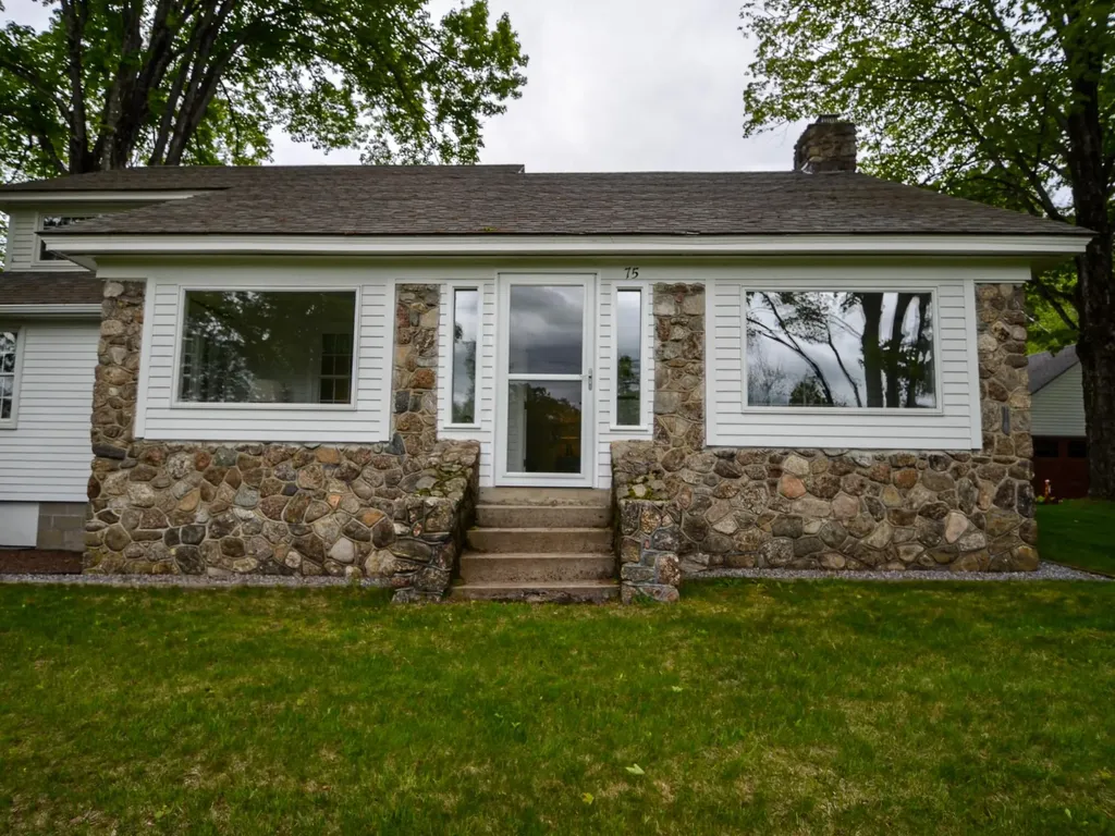 75 Blaisdell Hill Road Sutton NH 03273