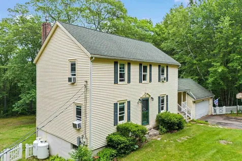 48 East Pasture Road Berwick ME 03901