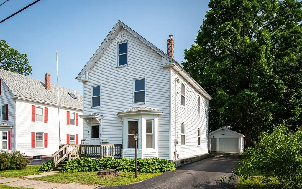 4 Walnut Street Exeter NH 03833