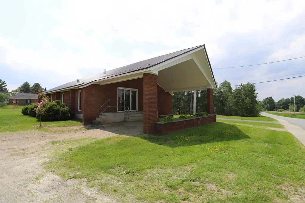 668 Prouty Drive Derby VT 05829