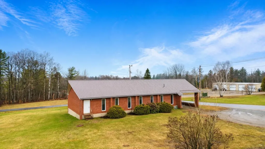 668 Prouty Drive Derby VT 05829