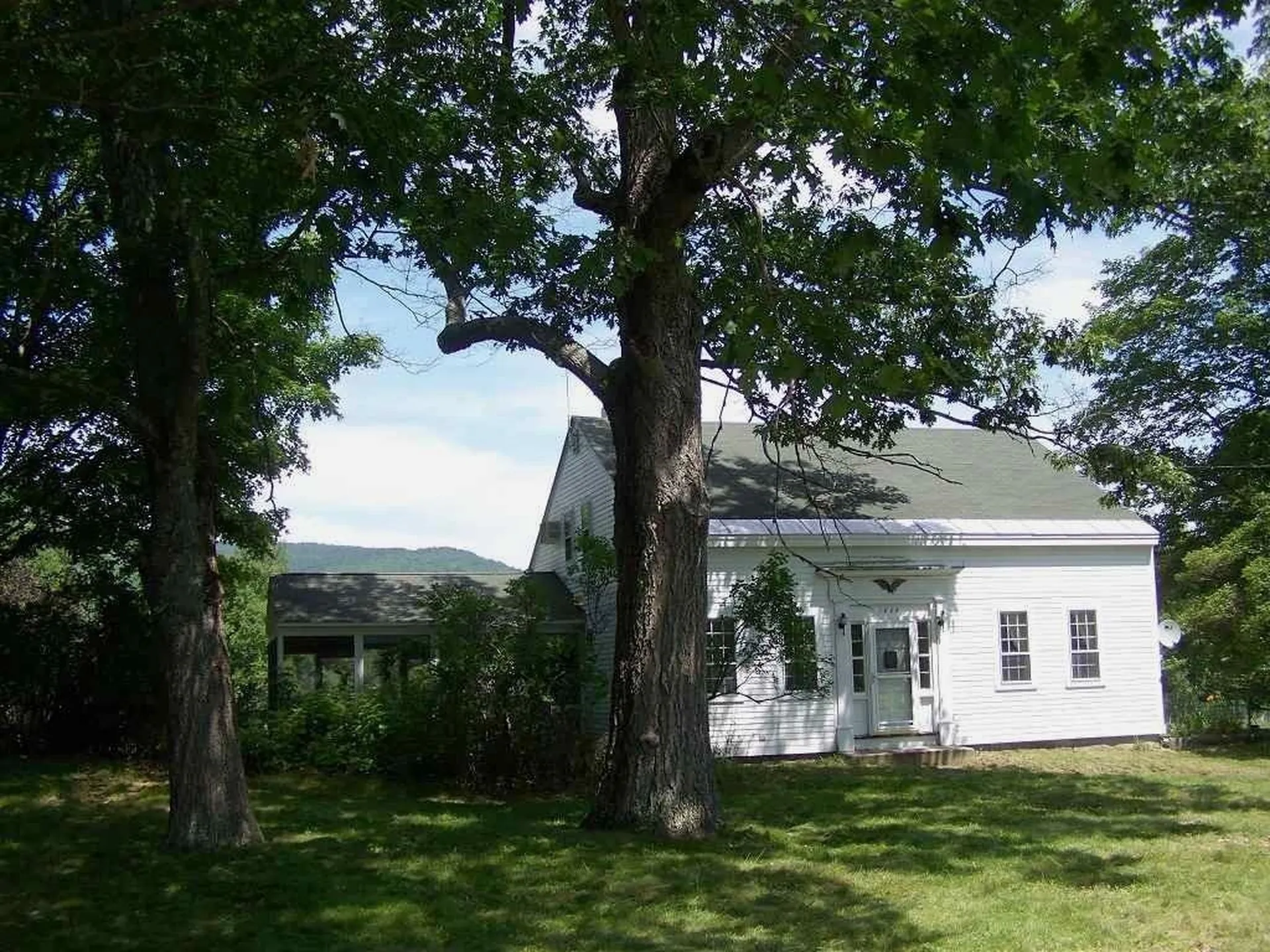 524 North Road Danbury NH 03230