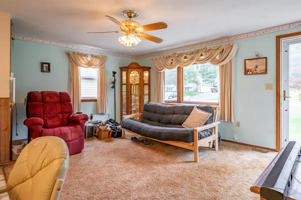 7 Fairway Drive Merrimack NH 03054