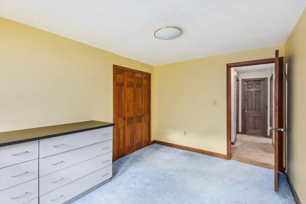 240 Middle Winchendon Road Rindge NH 03461