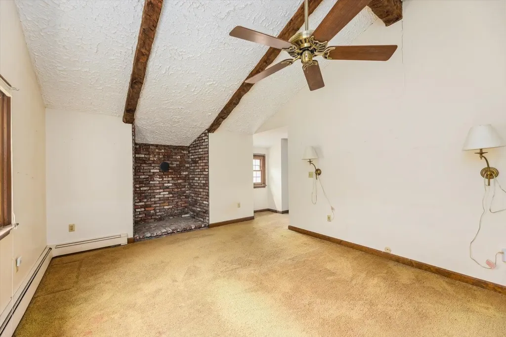 240 Middle Winchendon Road Rindge NH 03461