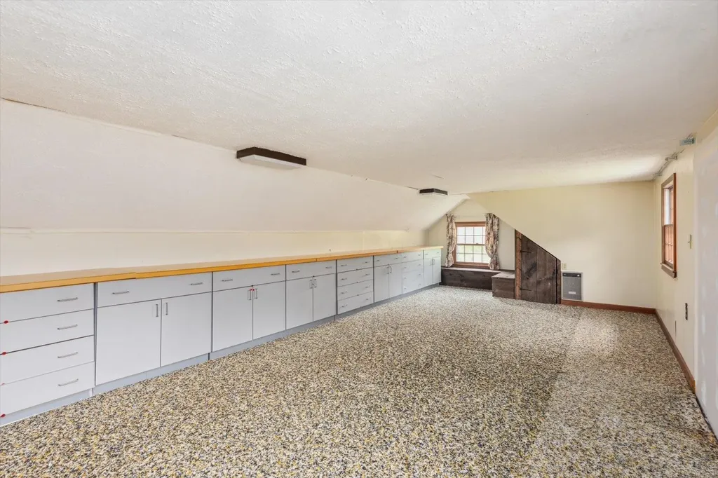 240 Middle Winchendon Road Rindge NH 03461