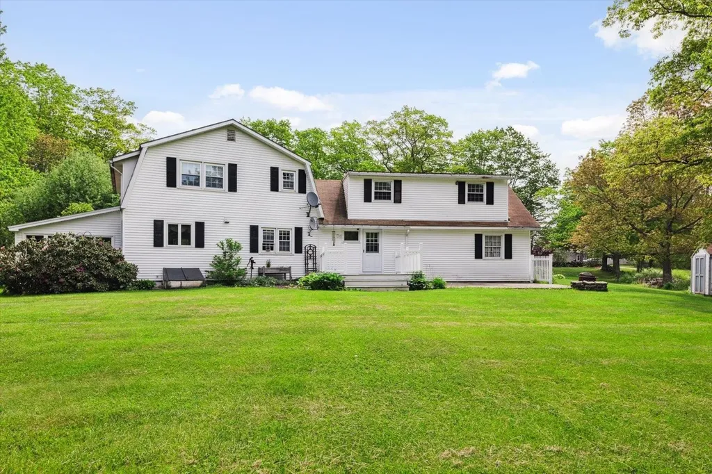 240 Middle Winchendon Road Rindge NH 03461