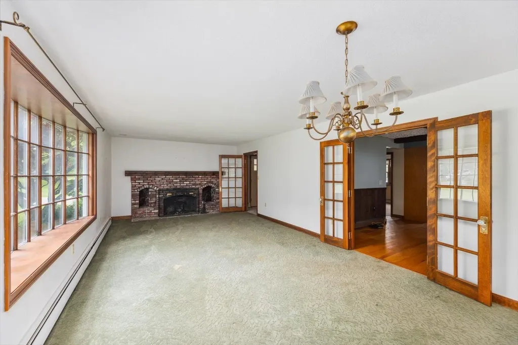 240 Middle Winchendon Road Rindge NH 03461