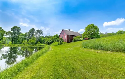 1342 Gilfillan Road Ryegate VT 05069