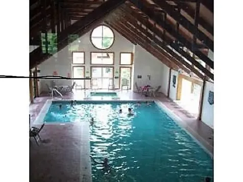 17 Cascade Drive Woodstock NH 03262