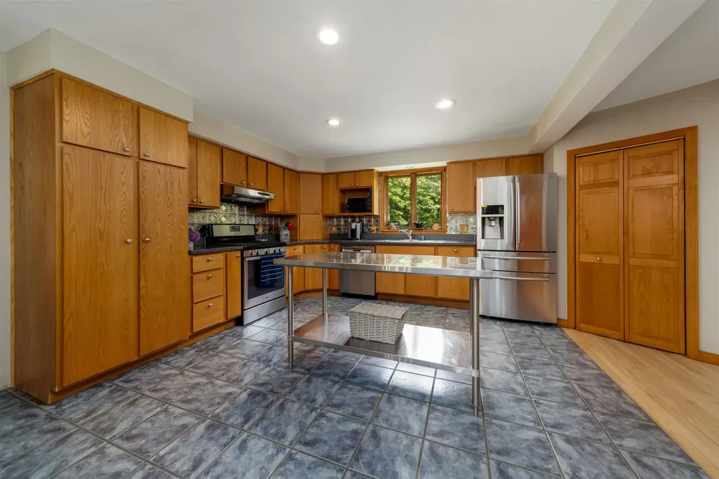38 Hall Road Lebanon NH 03784