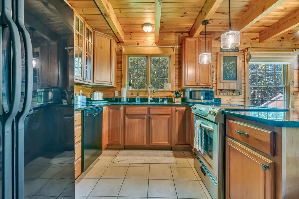 67 Cardinal Lane Smithfield ME 04978-3325