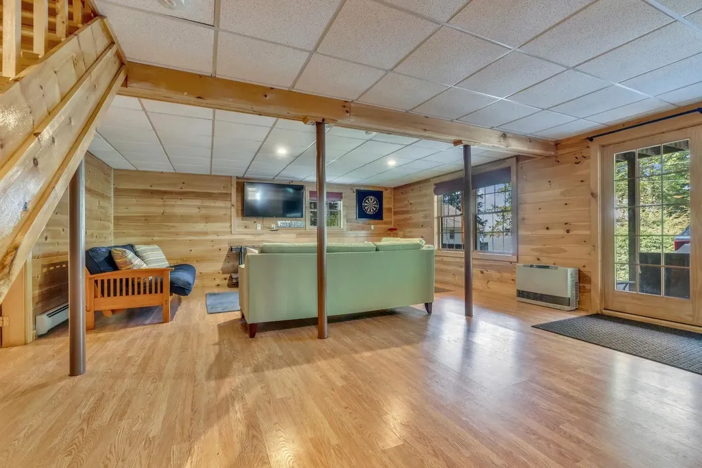 67 Cardinal Lane Smithfield ME 04978-3325
