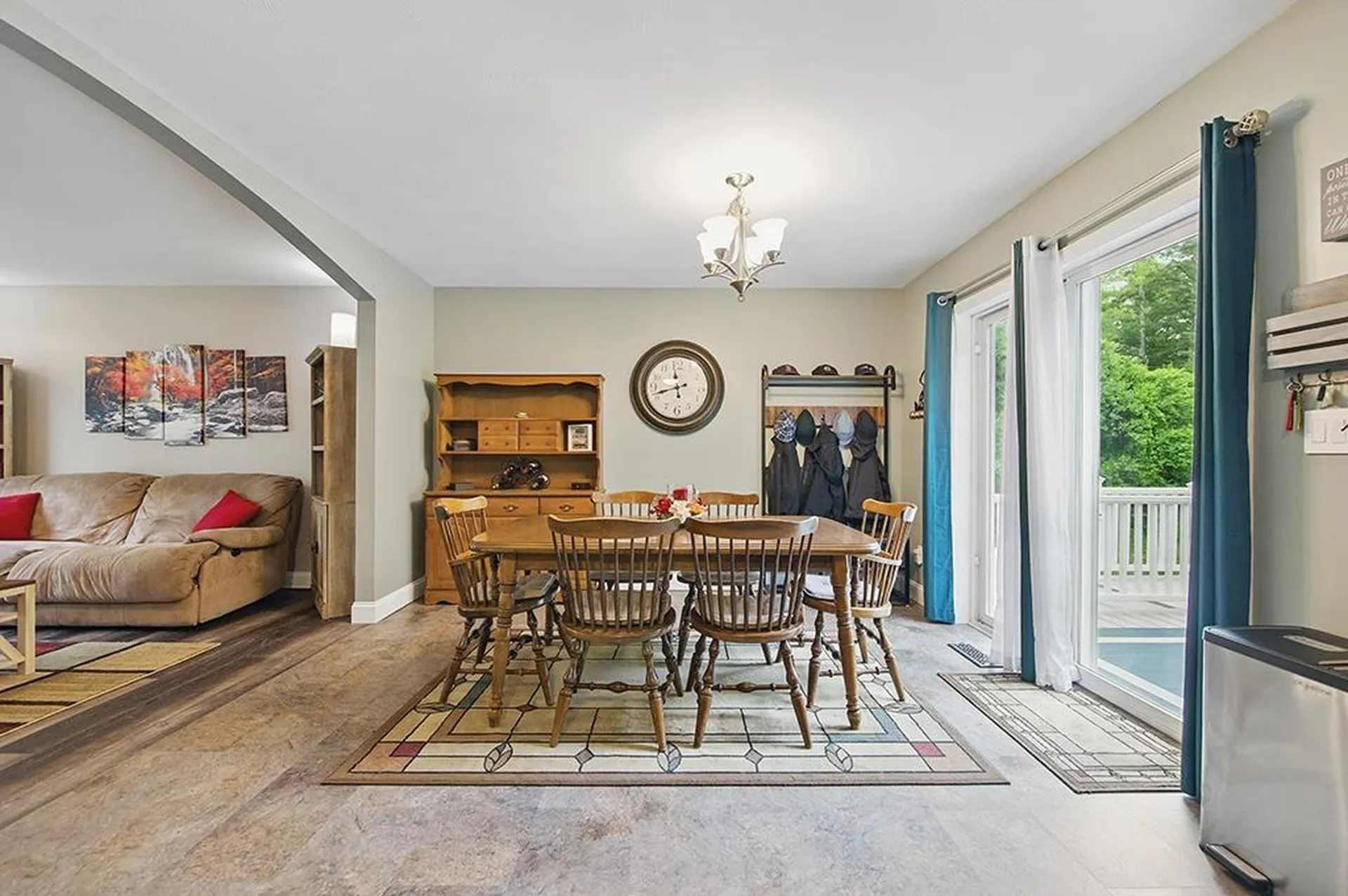 25 Pond Road Raymond NH 03077