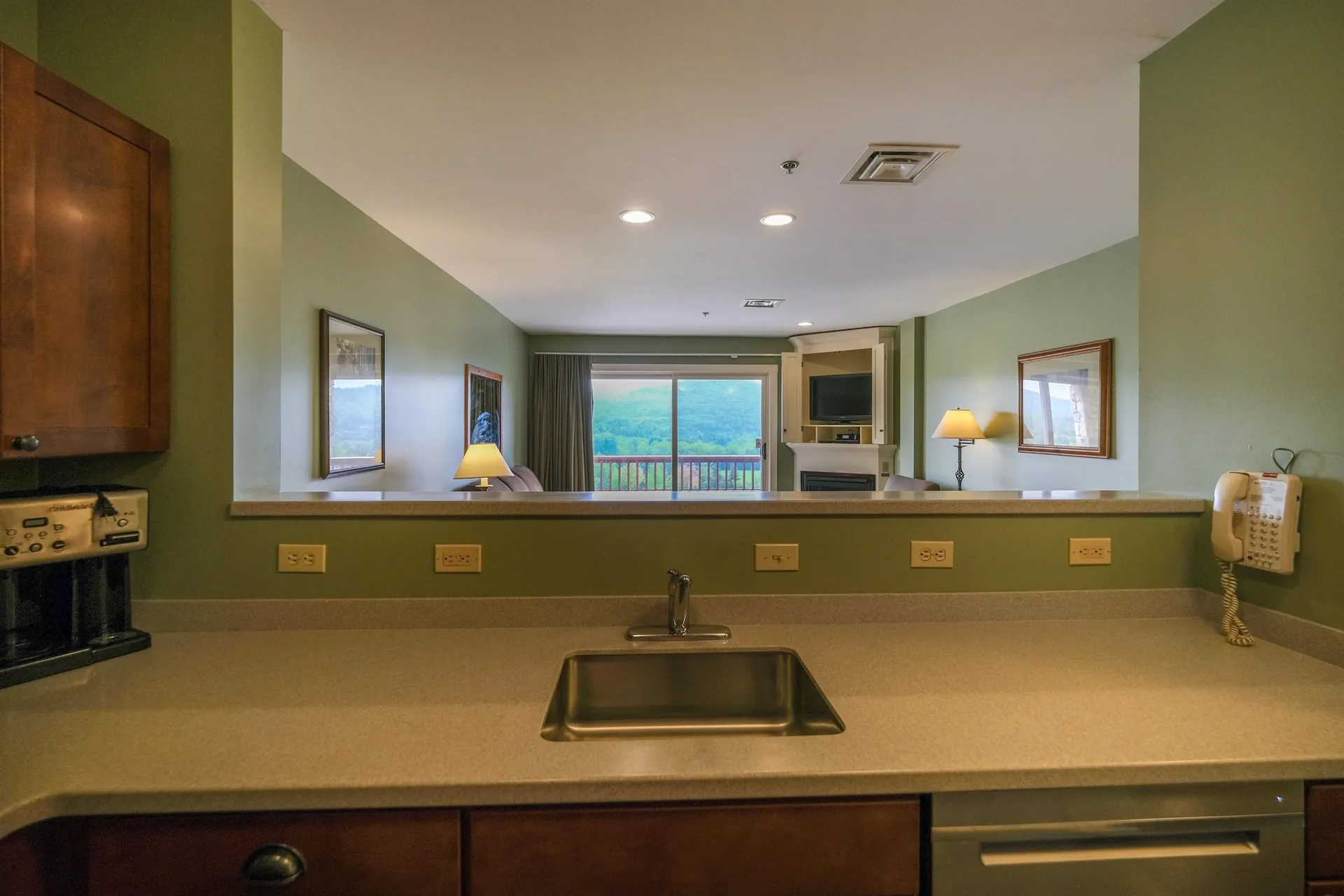 342/344 Jackson Gore Inn Ludlow VT 05149