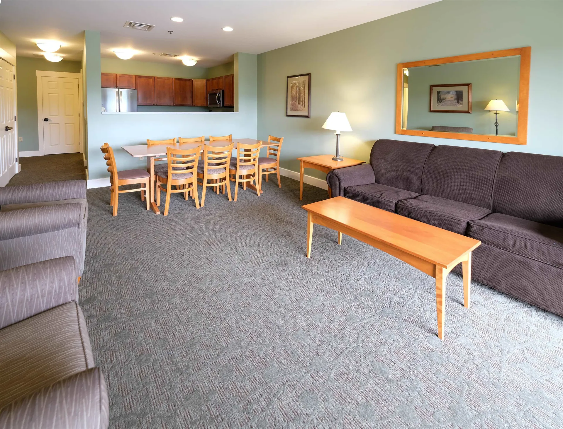 342/344 Jackson Gore Inn Ludlow VT 05149