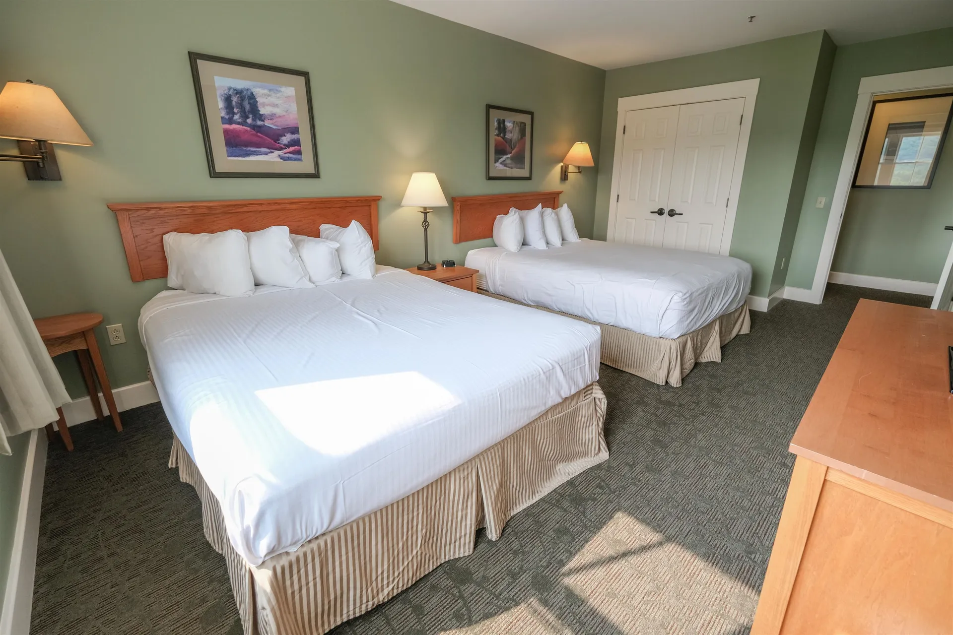 342/344 Jackson Gore Inn Ludlow VT 05149