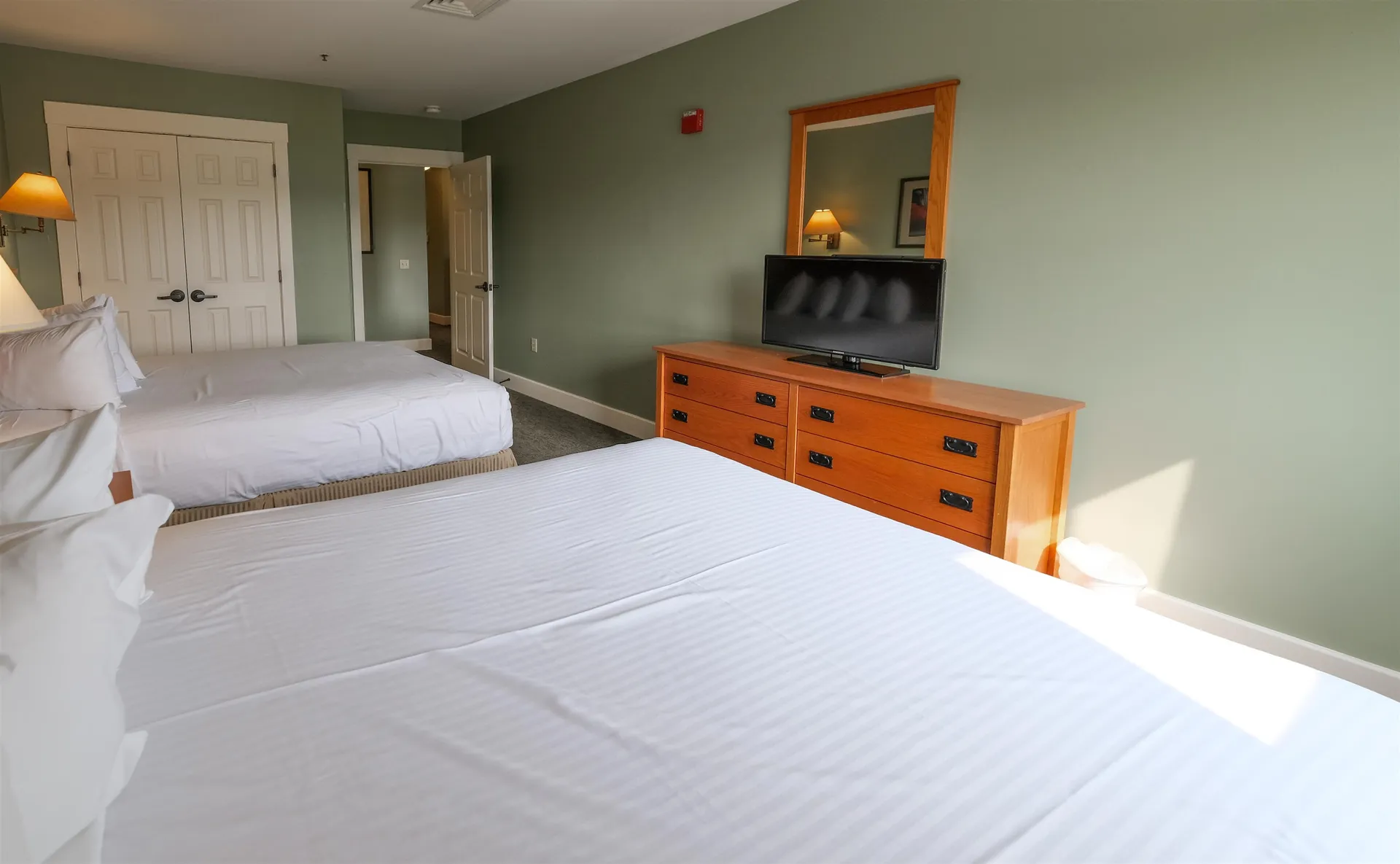 342/344 Jackson Gore Inn Ludlow VT 05149