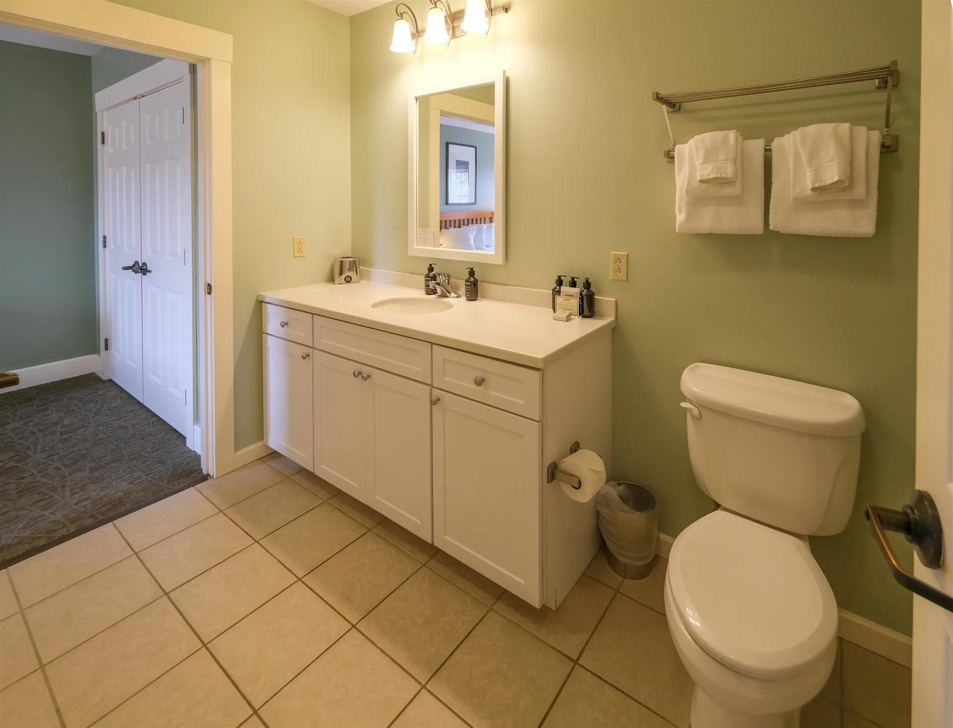 342/344 Jackson Gore Inn Ludlow VT 05149