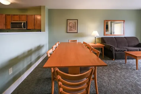 342/344 Jackson Gore Inn Ludlow VT 05149