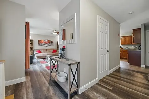 25 Pond Road Raymond NH 03077