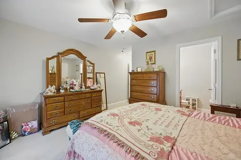 25 Pond Road Raymond NH 03077