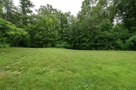 25 Pond Road Raymond NH 03077