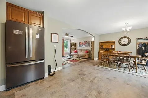 25 Pond Road Raymond NH 03077