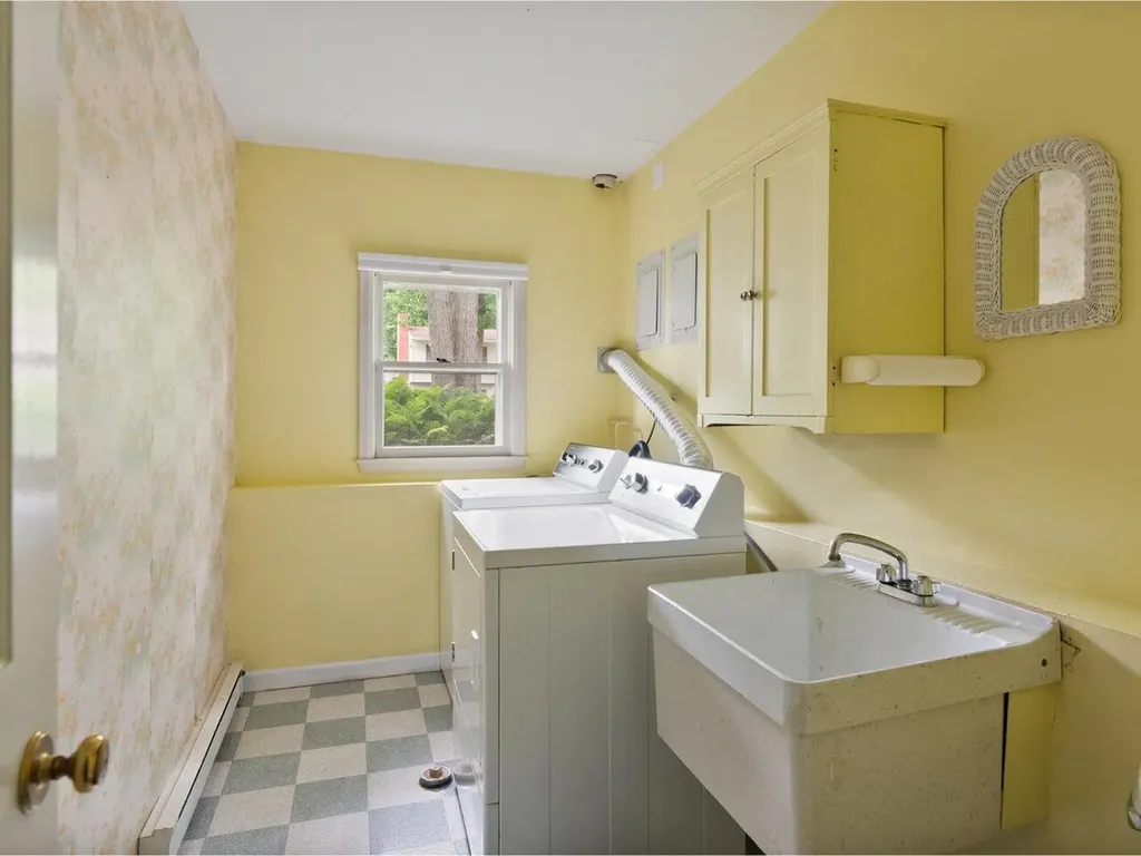 7 Prouty Parkway South Burlington VT 05403