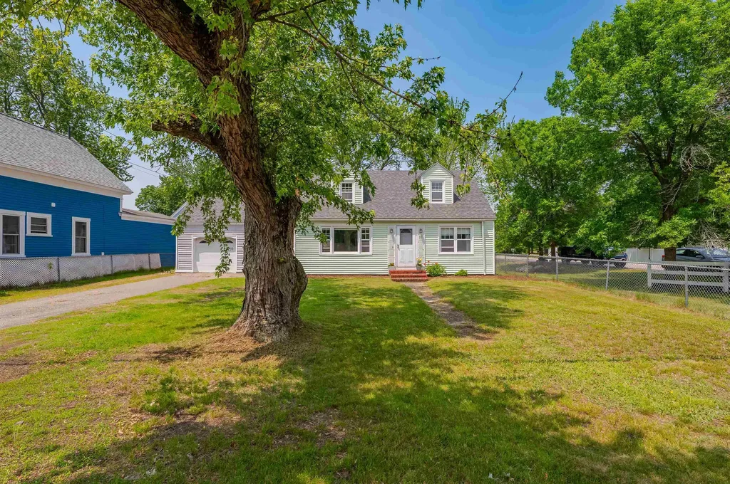 10 Eastern Avenue Rochester NH 03867