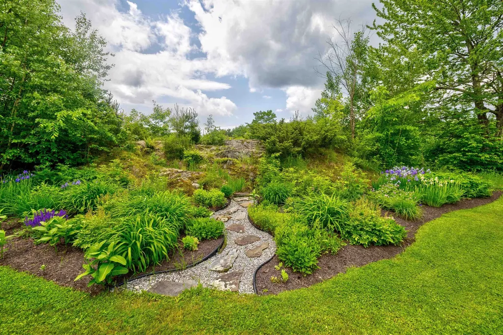 650 Perry Lea Road Waterbury VT 05676