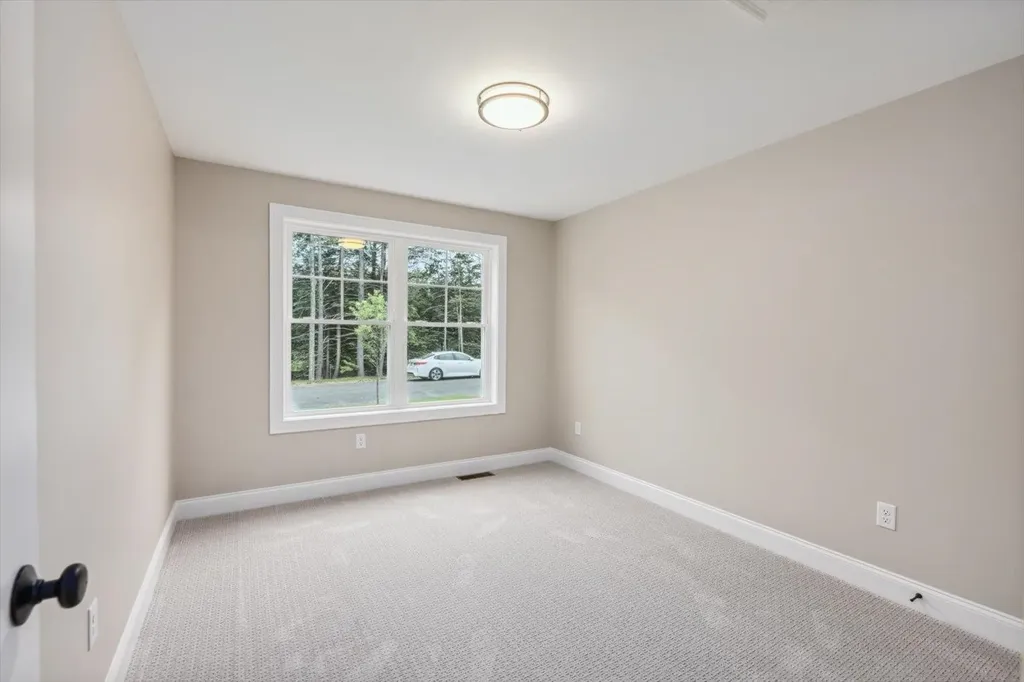 35 Willow Lane Rindge NH 03461