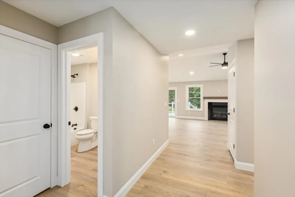 35 Willow Lane Rindge NH 03461